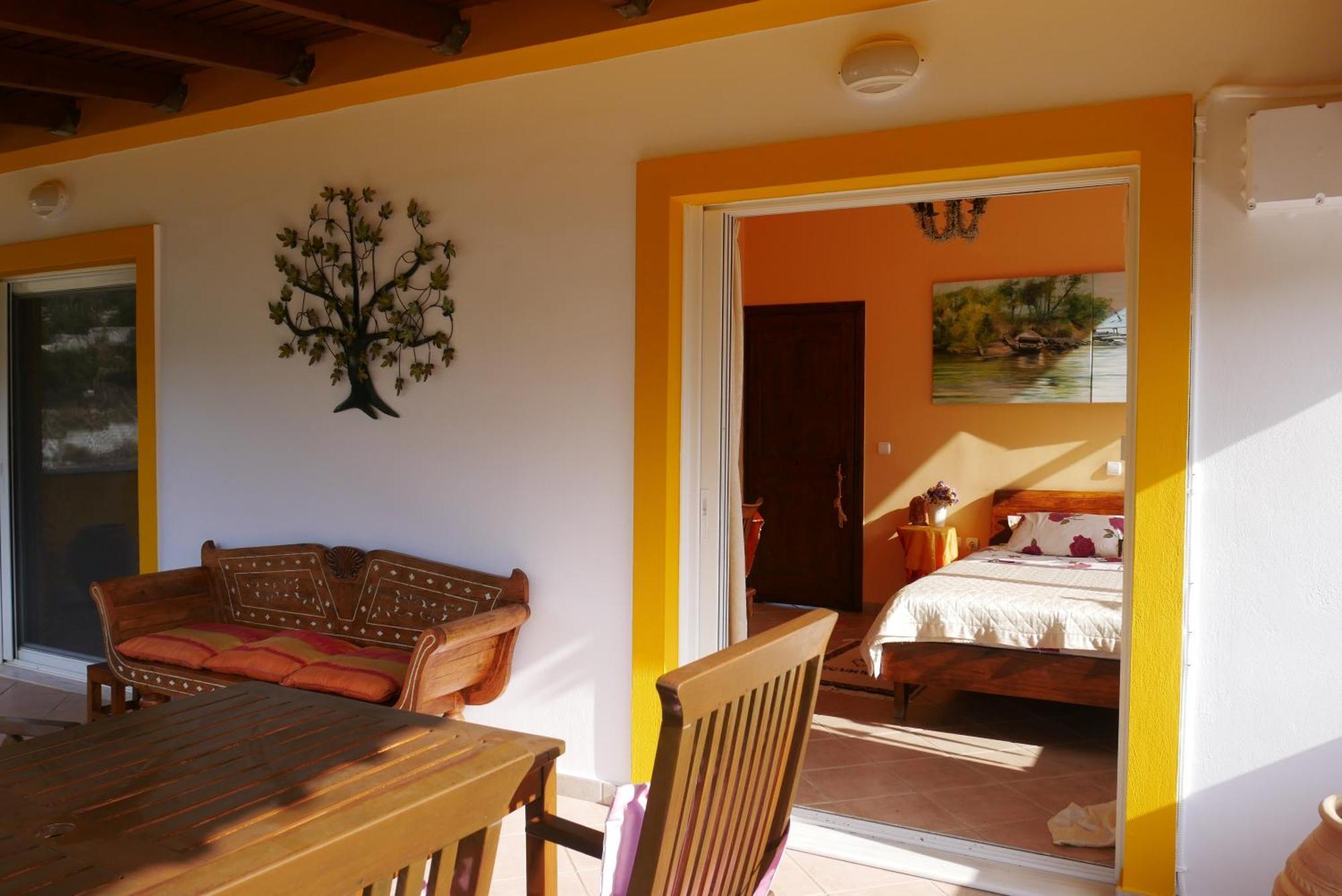 Casa Di Luce Bed and Breakfast Agia Marina  Buitenkant foto