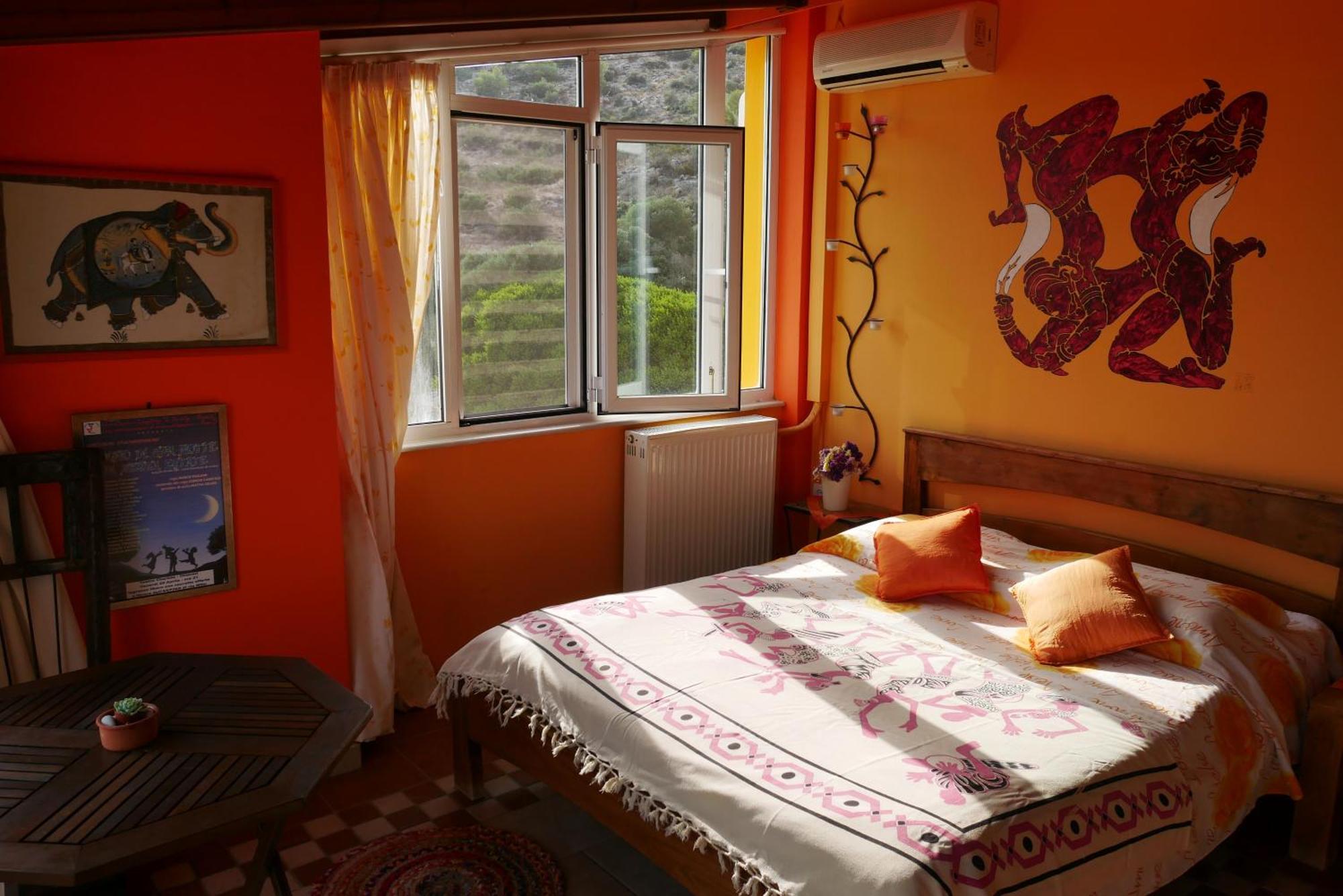 Casa Di Luce Bed and Breakfast Agia Marina  Buitenkant foto
